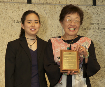 2011JANMvolaward-admin-carolmiyahara-vickymurakamitsuda