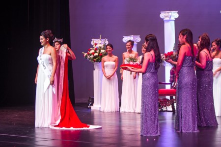 Sara Hutter is crowned as Queen. Photo by John Fujinami.