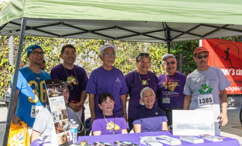 JANM staff and volunteers at the museum's information booth. Photo by Ben Furuta.